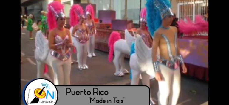 Entrevista a la comparsa Puerto Rico con su disfraz «Made in Tais».