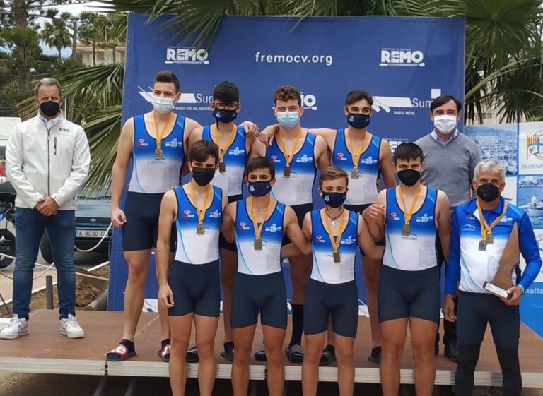 LOS EQUIPOS DE REMO TRAEN A CASA ORO, PLATA Y BRONCE EN LA REGATA DE ALTEA DE LA LIGA BANCO FIJO