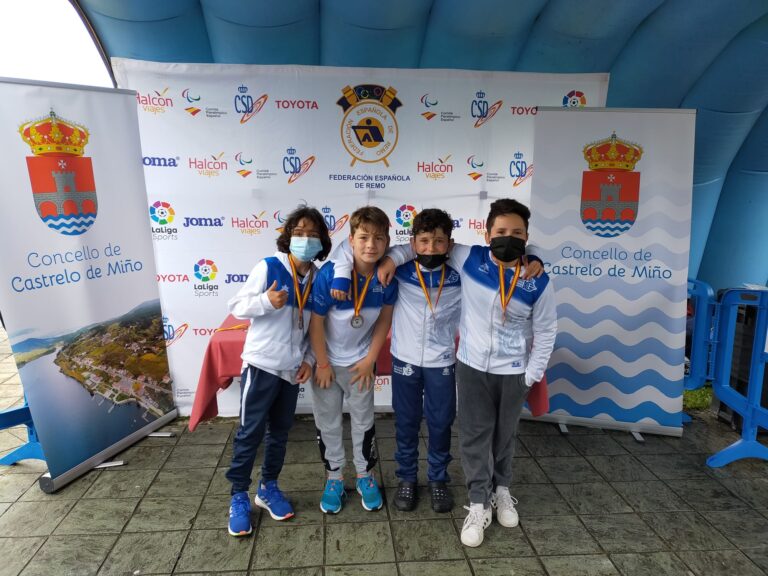 PAULA BLANCA ESPINOSA Y BELÉN HERNÁNDEZ ORO EN LA XVIII COPA PRIMAVERA DE REMO OLIMPICO