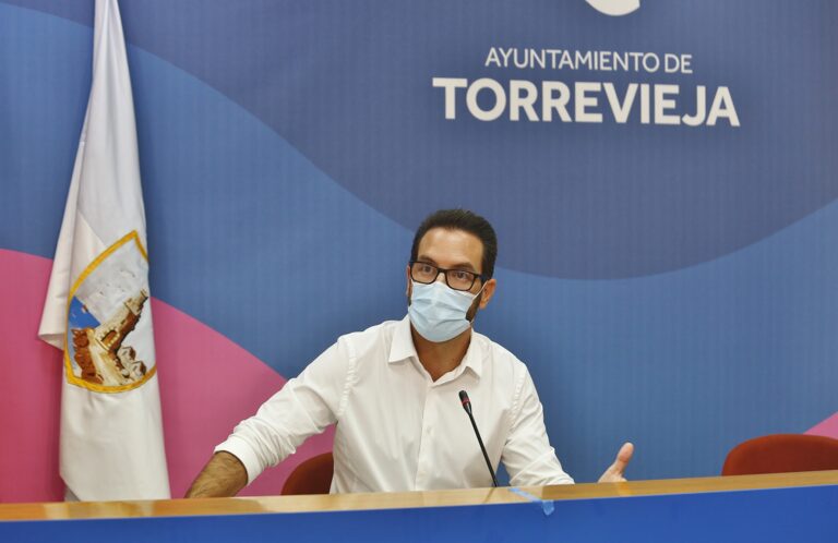 APROBADO EL EXPEDIENTE DE CONTRATACIÓN DEL SERVICIO DE ACTIVIDADES Y ESCUELAS DEPORTIVAS, SERVICIOS DE SALVAMENTO Y SOCORRISTAS, Y RECEPCIONISTAS
