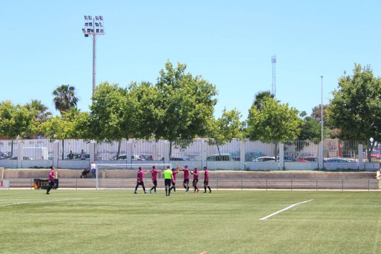 0-2 Y A POR EL ASCENSO