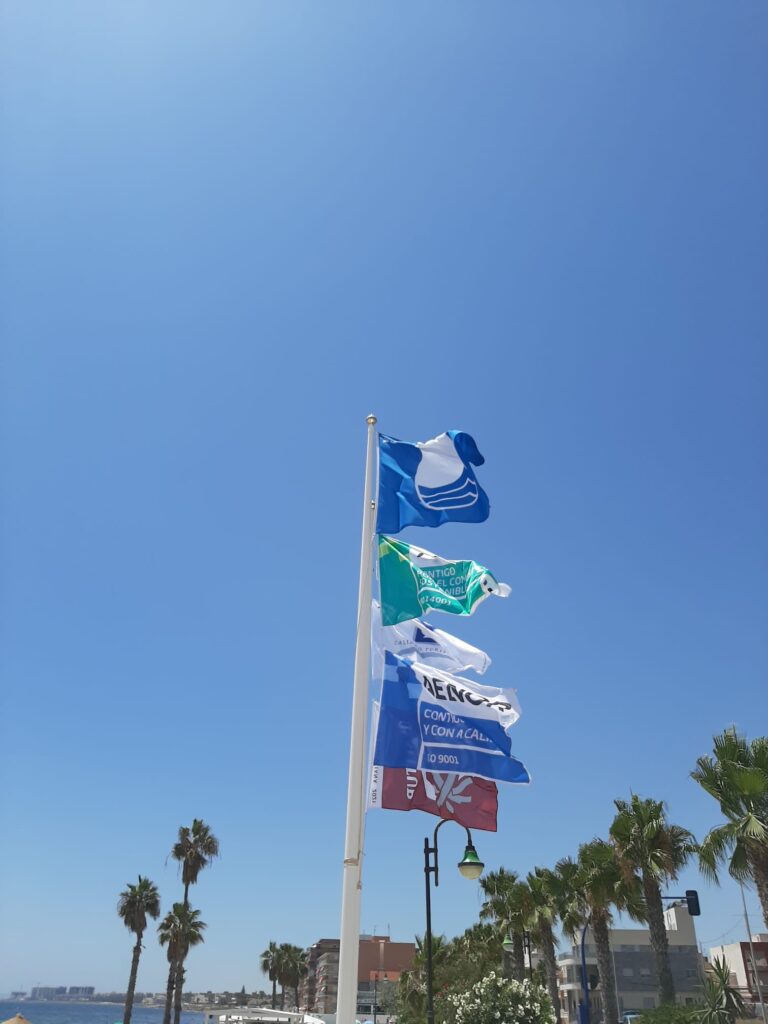 Las playas de Torrevieja mantienen su excelencia