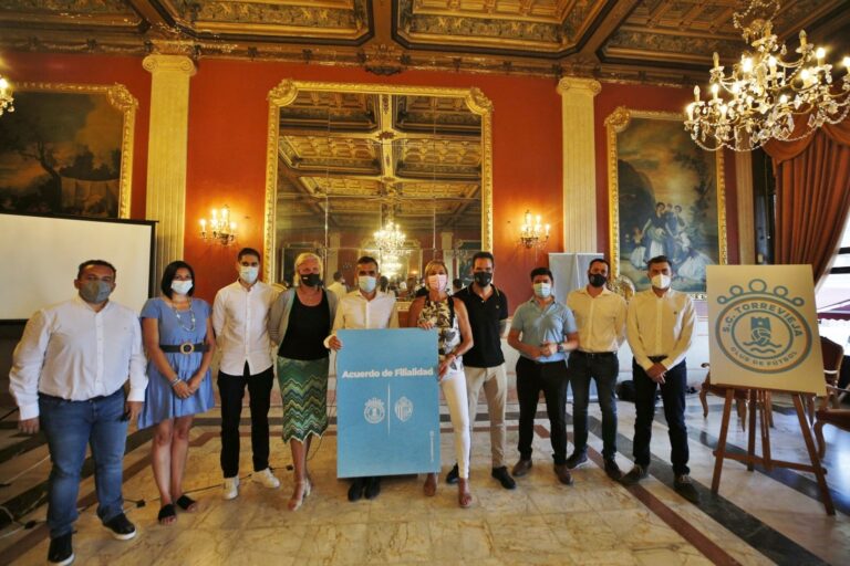 El Sporting Costablanca CF presentó su proyecto deportivo