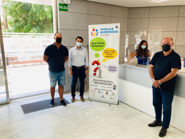 LA ASOCIACIÓN DE FAMILIAS NUMEROSAS CUENTA CON UN PUNTO DE INFORMACIÓN Y ASESORAMIENTO EN EL AYUNTAMIENTO DE LA MATA