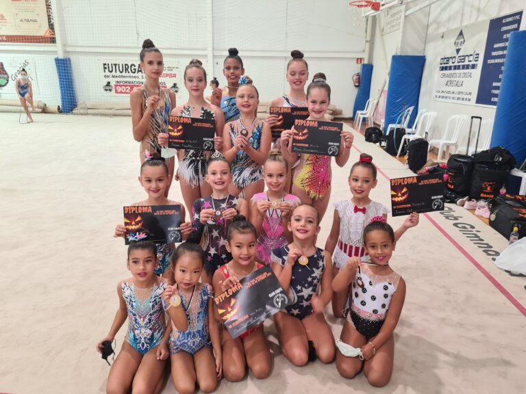 OTRO BUEN FIN DE SEMANA PARA EL CLUB GIMNASIA RITMICA TORREVIEJA