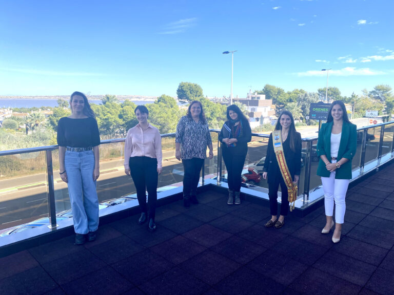 CELEBRADA LA JORNADA DE CONVIVENCIA CON LAS CANDIDATAS A REINA DE LA SAL Y DAMAS DE HONOR