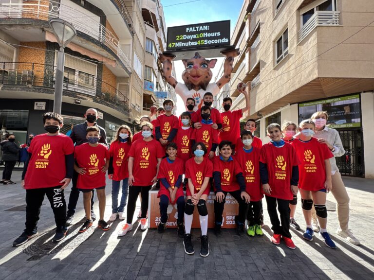 EL PASEO VISTALEGRE ACOGIÓ UNA ESPECTACULAR MATINAL DE BALONMANO