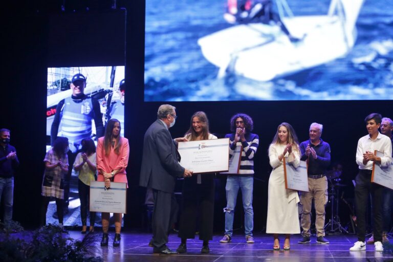 EL RCNT RECONOCE EL ESFUERZO Y ÉXITO DE SUS DEPORTISTAS EN LA II GALA GRIMPOLA