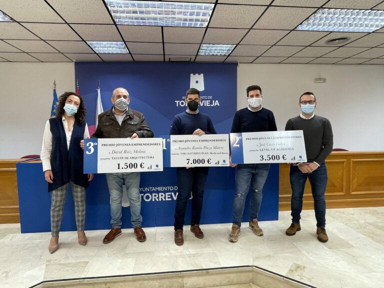 ENTREGADOS LOS PREMIOS DEL XII CONCURSO JÓVENES EMPRENDEDORES