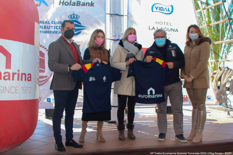 Presentación oficial del XIV Trofeo Euromarina Optimist Torrevieja 2022