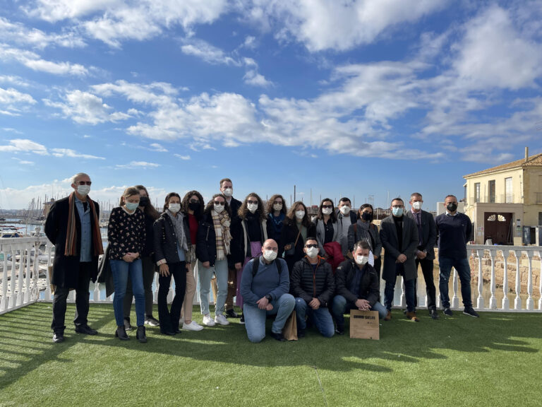 ESTUDIANTES BRASILEÑOS QUE SE ENCUENTRAN IMPARTIENDO EL MÁSTER DE DIRECCIÓN DE EMPRESAS EN LA UA VISITAN TORREVIEJA