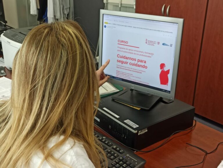 «Cuidarnos para seguir cuidando», un programa de apoyo para los profesionales del hospital de Torrevieja