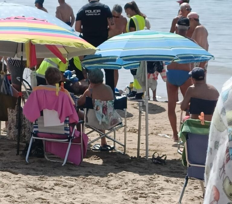 Fallece un varón de setenta y dos años en la playa del cura
