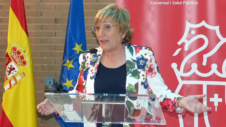 Ana Barceló: «En Torrevieja no pasa absolutamente nada»