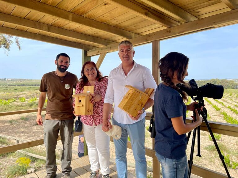 Torrevieja celebra el día internacional de la biodiversidad en el parque natural de las lagunas de la Torrevieja y La Mata