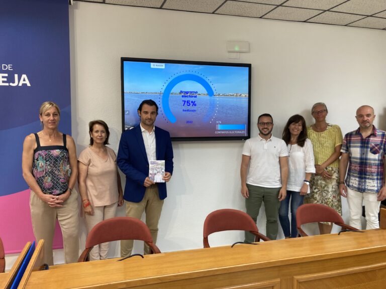 EL ALCALDE DE TORREVIEJA HACE BALANCE DE LOS TRES PRIMEROS AÑOS DE MANDATO
