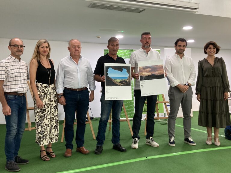 ENTREGADOS EN EL CDT DE TORREVIEJA LOS PREMIOS DEL CONCURSO DE FOTOGRAFÍA DE LA MARCA TERRITORIO EN LAS CATEGORÍAS RELACIONADAS CON LA HUERTA Y EL MAR