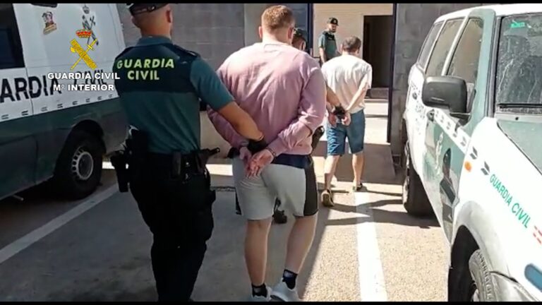 Detenidas en Torrevieja dos personas por robos con fuerza en viviendas