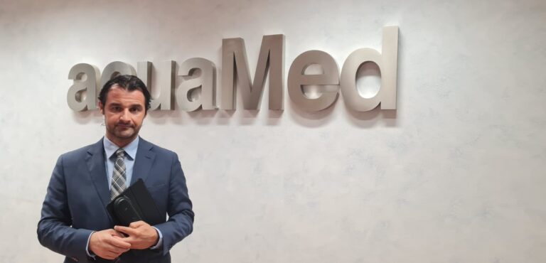 <strong>EL ALCALDE DE TORREVIEJA, EDUARDO DOLÓN, SE REÚNE EN MADRID CON LOS RESPONSABLES DE ACUAMED</strong>