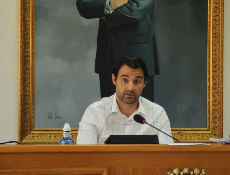 EL ALCALDE SOLICITA A LA FEMP PARTICIPAR EN EL GRUPO DE TRABAJO QUE SE VA A CONSTITUIR PARA ANALIZAR LA MANERA DE COMPENSAR LA CAÍDA DE INGRESOS POR EL IMPUESTO DE PLUSVALÍAS