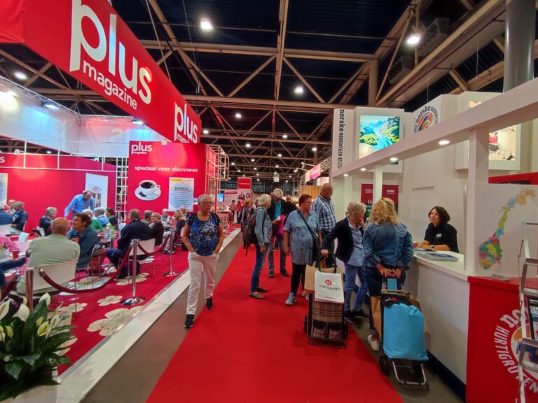 <strong>TORREVIEJA PROMOCIONA EN LA <em>FERIA  50 PLUS BEURS </em>DE PAÍSES BAJOS SU OFERTA TURISTICA PARA MAYORES DE 50 AÑOS</strong>