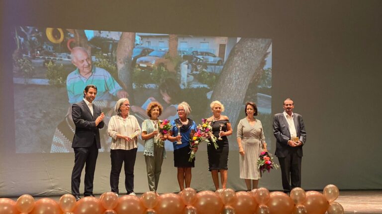 <strong>EL TEATRO MUNICIPAL ACOGIÓ LA GALA DEL DÍA INTERNACIONAL DE LAS PERSONAS MAYORES</strong>