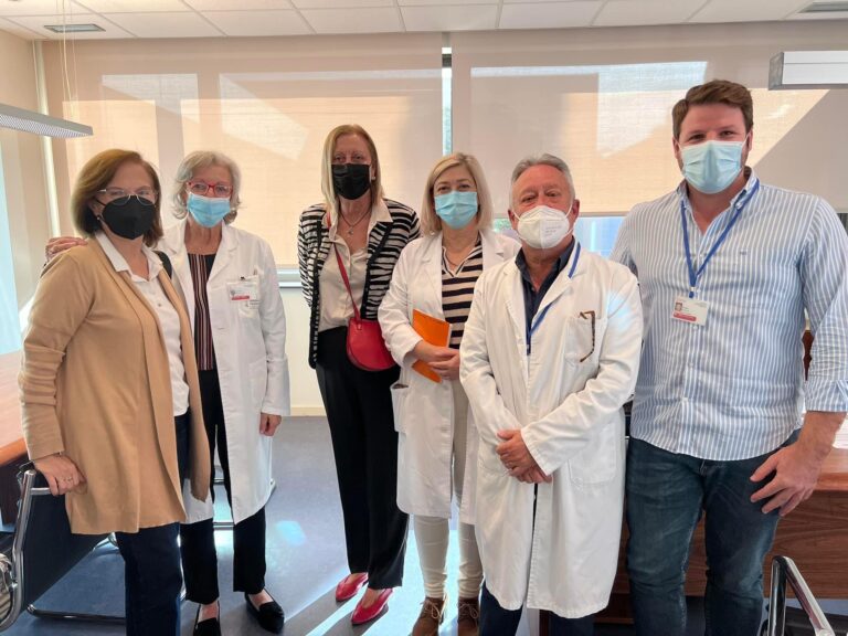 REUNIÓN MANTENIDA ENTRE SANIDAD EXCELENTE Y LA GERENCIA DEL HOSPITAL DE TORREVIEJA