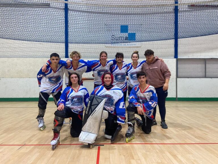 Los Halcones se llevan un intenso derbi sobre el nuevo parquet del Cecilio Gallego