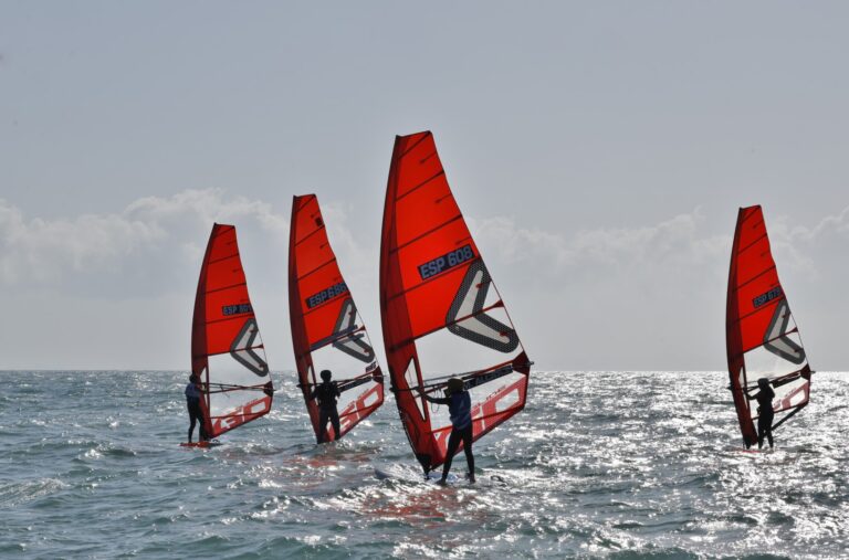 <strong>EL REAL CLUB NÁUTICO TORREVIEJA CONSIGUE TRES OROS Y DOS BRONCES EN LA PRUEBA AUTONÓMICA WINDSURFING 2022 </strong>