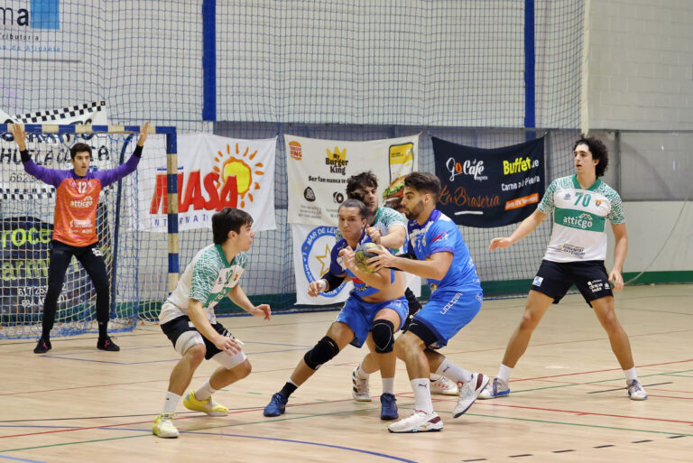 <strong>El Mare Nostrum paga una mala segunda parte contra el Elche</strong>