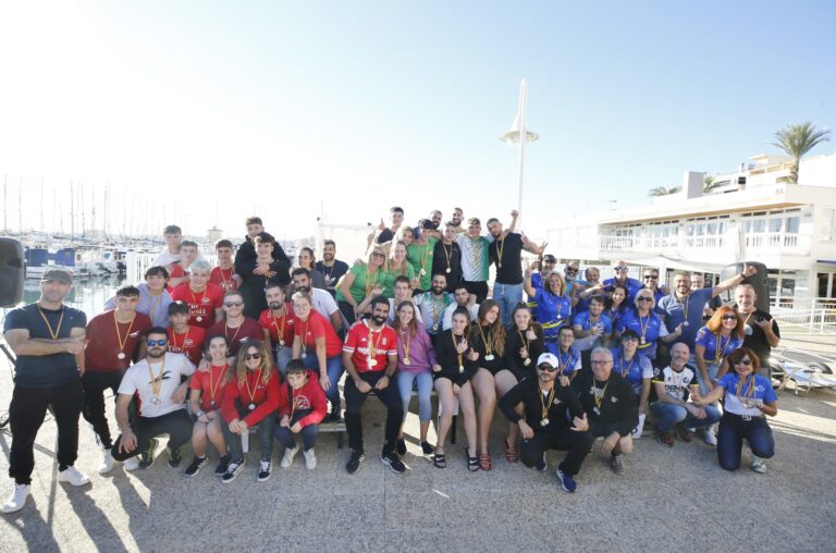 EL RCNT CAMPEÓN DEL FESTIVAL DRAGÓN BOAT EN EL RCNT CON DOS OROS, TRES PLATAS Y TRES BRONCES
