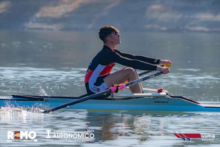 Grandes resultados en el Campeonato Autonómico de larga distancia este pasado fin de semana para la Escuela Municipal y club remo Torrevieja