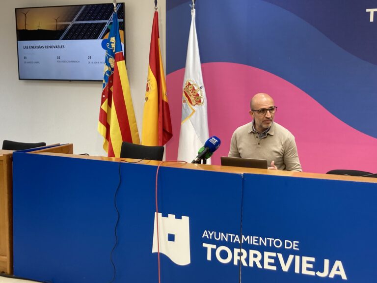 PRESENTADA LA OFERTA FORMATIVA ONLINE 2023 DE LA UNIVERSIDAD MIGUEL HERNÁNDEZ EN TORREVIEJA