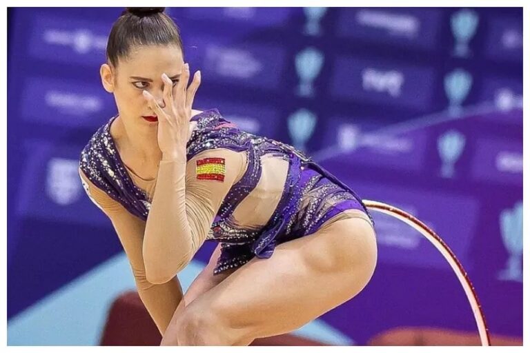 Polina Berezina, bronce en la final de aro de la Copa del Mundo