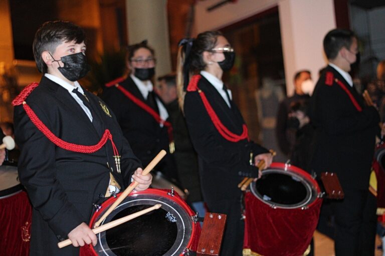 UNA ENTRADA DE BANDAS DE CORNETAS Y TAMBORES PRECEDERÁ MAÑANA EL PREGÓN DE LA SEMANA SANTA QUE OFRECERÁ EL PADRE ÁNGEL