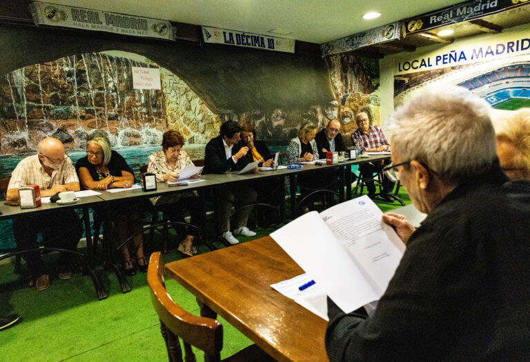 Eduardo Dolón vuelve a comprometerse con el colectivo de gente mayor