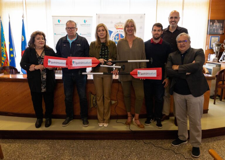 Quirónsalud y Real Club Náutico Torrevieja impulsan el Dragon Boat  como beneficio en pacientes que han sufrido cáncer de mama
