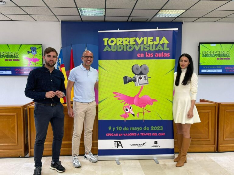 TORREVIEJA AUDIOVISUAL LLEGA A LAS AULAS DE LOS CENTROS EDUCATIVOS DE TORREVIEJA