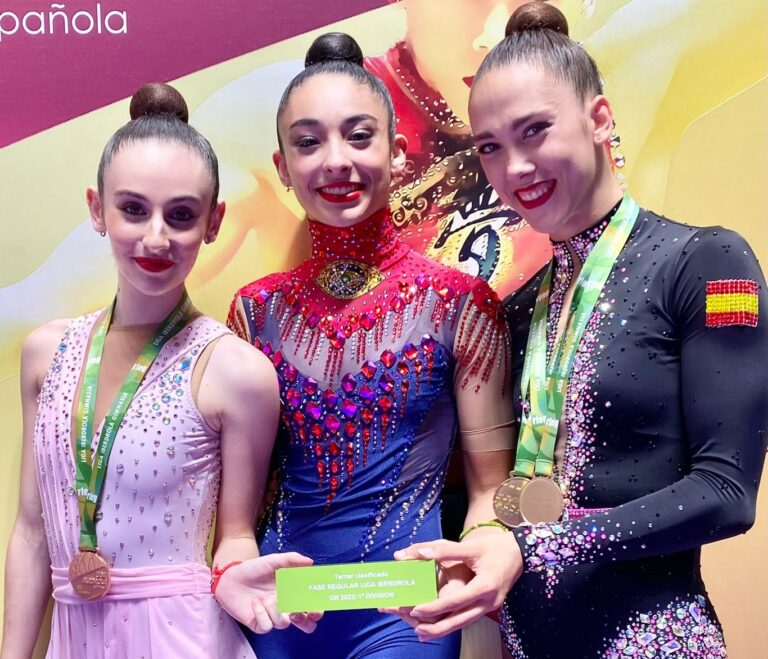 Meritoria actuación del club gimnasia rítmica Torrevieja