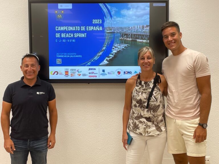 PRESENTADO EL II CAMPEONATO DE ESPAÑA DE BEACH SPRINT, QUE TENDRÁ LUGAR DEL 26 AL 27 DE AGOSTO EN LA PLAYA DE LOS NÁUFRAGOS DE TORREVIEJA