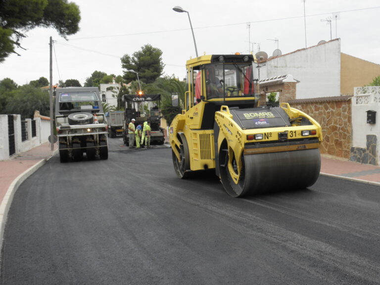 ADJUDICADAS LAS OBRAS DE ASFALTADO Y DE MEJORAS EN ITINERARIOS PEATONALES Y ACCESIBILIDAD