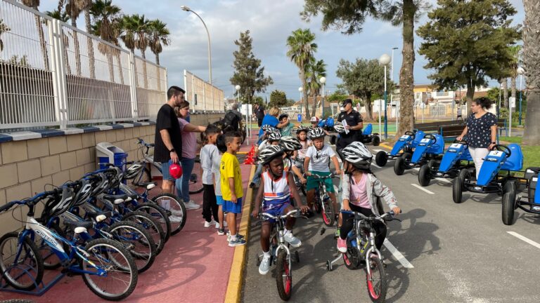 REABRE SUS PUERTAS TOTALMENTE REMODELADO EL PARQUE INFANTIL DE TRÁFICO
