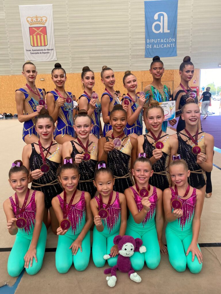 RESULTADOS DEL CLUB GIMNASIA RÍTMICA DE TORREVIEJA EN EL TORNEO DE ALMORADI