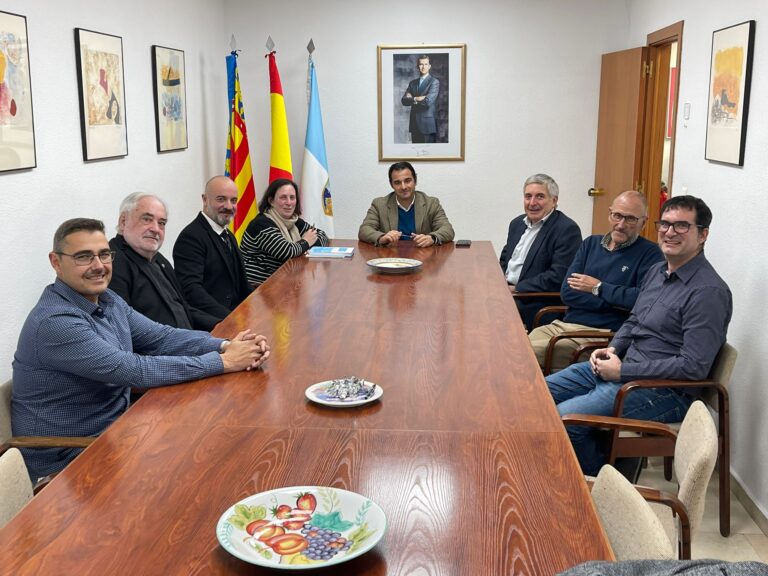 LA DIRECTORA GENERAL DE PATRIMONIO CULTURAL DE LA GENERALITAT, PILAR TÉBAR, VISITA TORREVIEJA