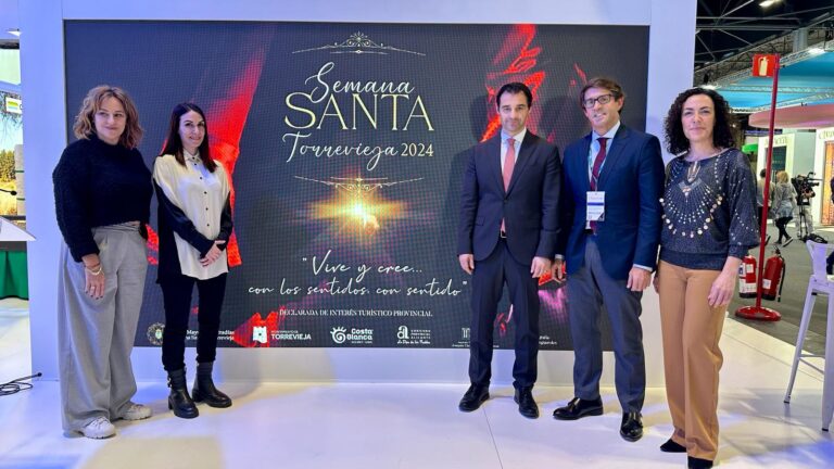 LA SEMANA SANTA TORREVEJENSE PRESENTE EN LA 44ª FERIA INTERNACIONAL DEL TURISMO DE MADRID (FITUR)