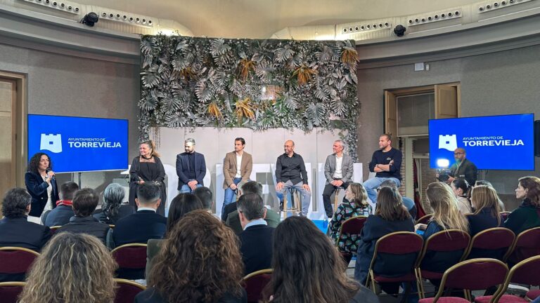 TORREVIEJA PRESENTA LA PROGRAMACIÓN DE EVENTOS DESDE ABRIL HASTA AGOSTO