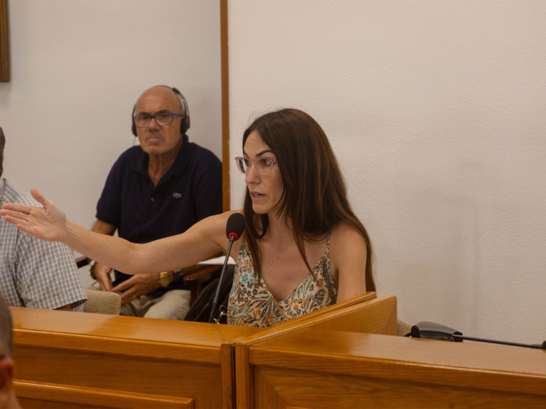 Bárbara Soler formaliza su candidatura a la comisión ejecutiva municipal del PSOE de Torrevieja