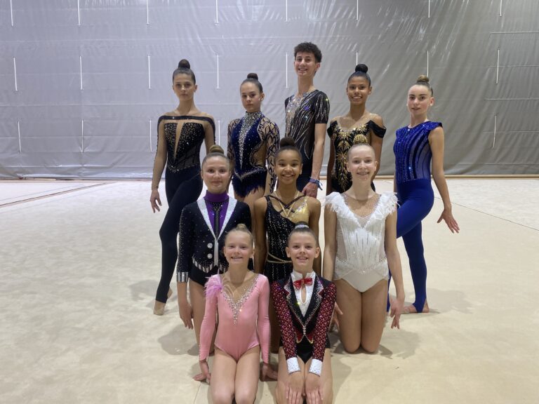 DOS OROS Y UN BRONCE PARA EL CLUB GIMNASIA RÍTMICA TORREVIEJA EN EL PROVINCIAL BASE