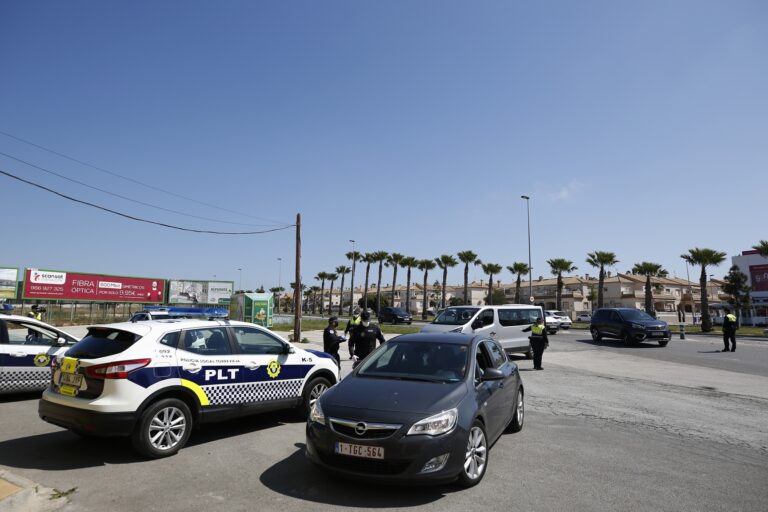 LA POLICÍA LOCAL DE TORREVIEJA PARTICIPA EN EL ESTUDIO DE LA DGT SOBRE LA PREVALENCIA DEL CONSUMO DE ALCOHOL Y DROGAS EN CONDUCTORES DE VEHÍCULOS