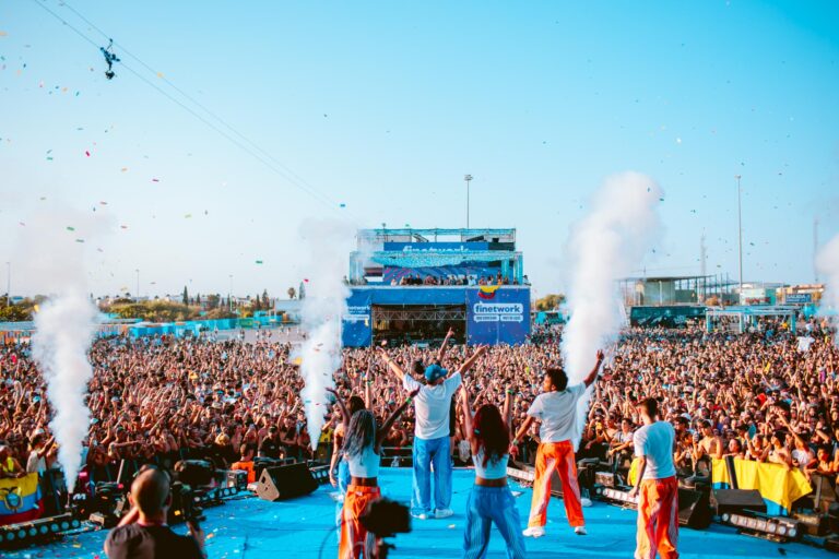 UNAS 40.000 PERSONAS DESPIDIERON EN TORREVIEJA LA GIRA RBF 2024 CON LOS CONCIERTOS DE   ANUEL AA, MANUEL TURIZO, EL ALFA, MARÍA BECERRA Y MUCHOS MÁS 